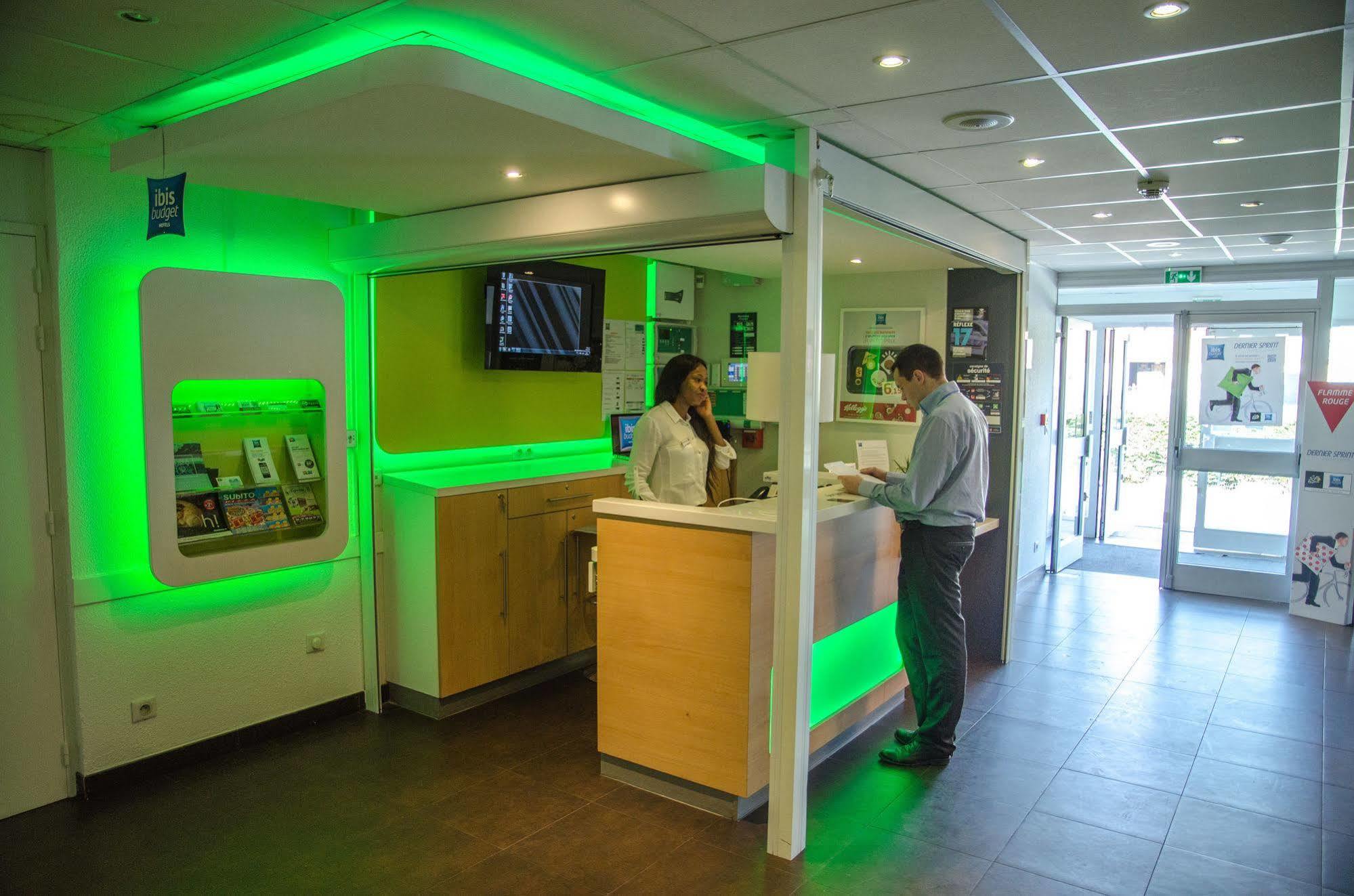 Ibis Budget Aeroport Le Bourget Garonor Le Blanc-Mesnil Εξωτερικό φωτογραφία
